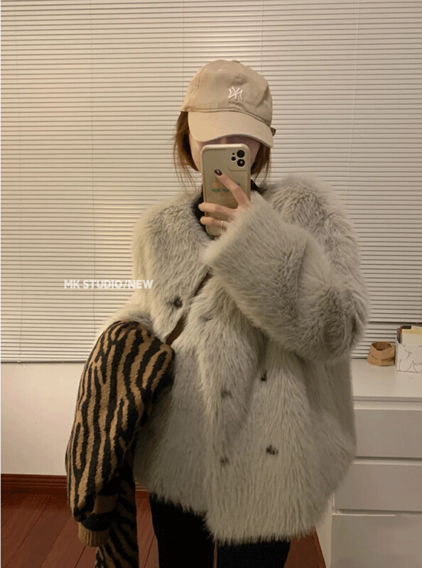 【CHEN/MK】 Korean style temperament breasted thermal fur coat 3681# HJY