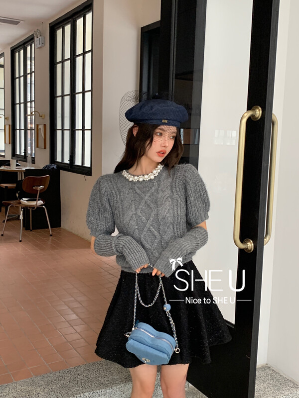 [SHE U] Niche premium wool warm pearl warm sweater (with the same color sleeve) 51219# JHY