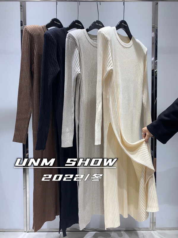 【UNM-SHOW】Round Neck Loose Slit Simple Comfortable Dress 6769# WTT