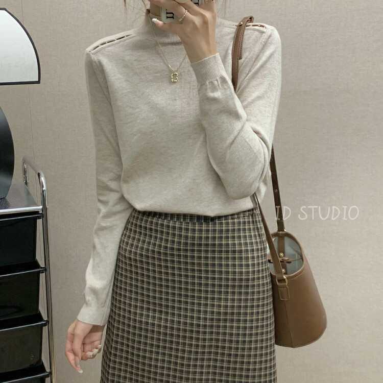 【I-D】Korean Style Versatile Shoulder Button Hollow Knit Sweater 3292# L