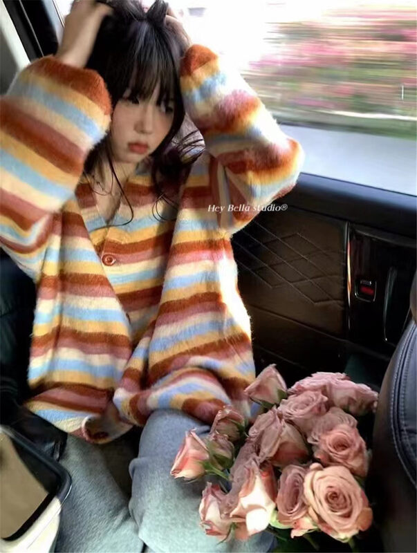 【HEY BELLA】V-neck striped single-breasted loose warm sweater B9729# L