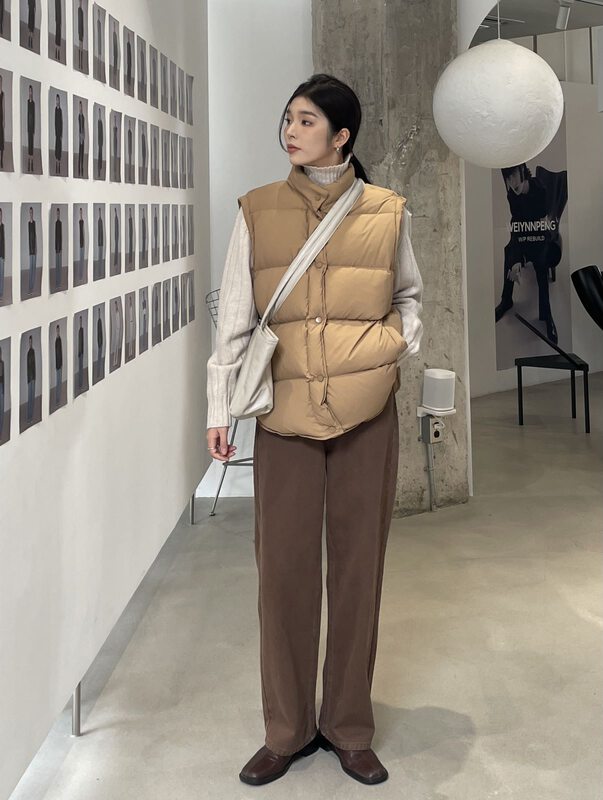 9 Colors Available [CLEAN SPACE] Solid Color Casual Front Shoulder Down Vest Warm Down Jacket (90 White Duck Down) 32517# CQW