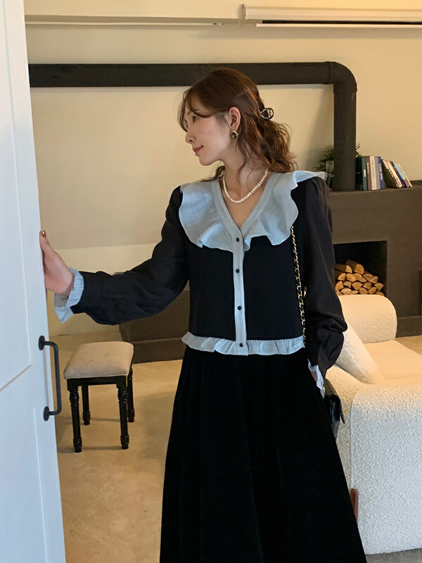 【NEW OPEN】French fashionable short ruffled v-neck shirt VY80738# ZXX