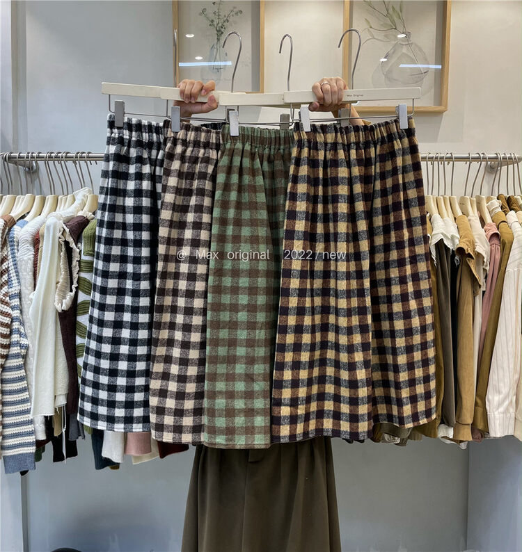 【MAX ORIGINAL】Elastic Waist Loose Plaid Skirt 98965# HBX