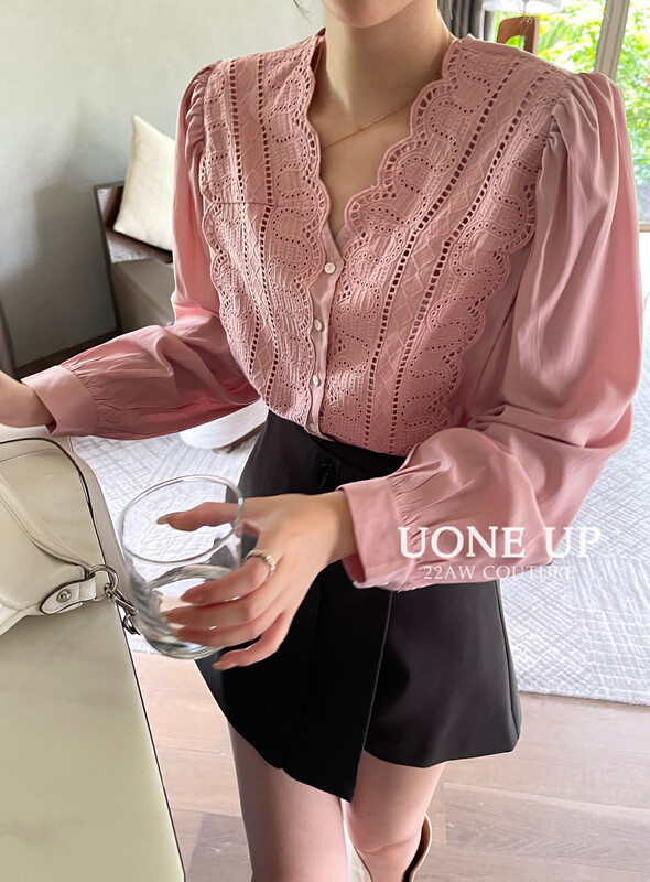 New in early autumn! [UONE] Korean style stitching embroidery design buttoned shirt 98752# LSL