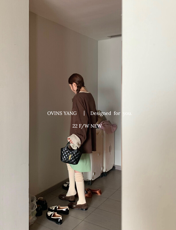 New in autumn!【OVINSYANG】Fashionable stitching design loose sweater 8992# FHX