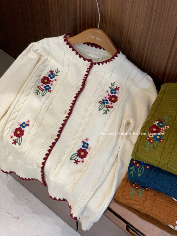 Autumn is new!【FROM ANNA】Craft Embroidery Versatile Japanese Warm Sweater 1134# LSW