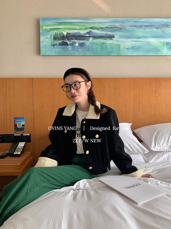 【OVINSYANG】Fashionable Colorblock Corduroy Short Jacket 9029# FHX