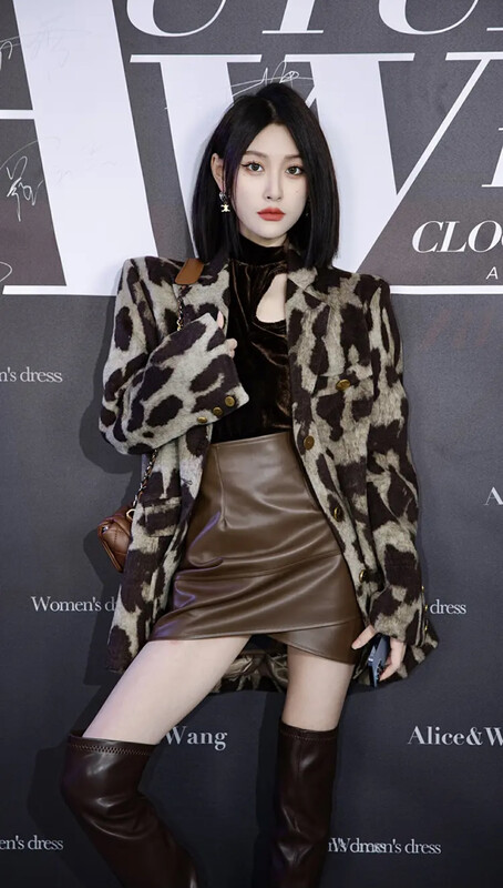 【SAVAGE】Retro all-match leopard-print silhouette fleece thickened short coat S1336# WPL