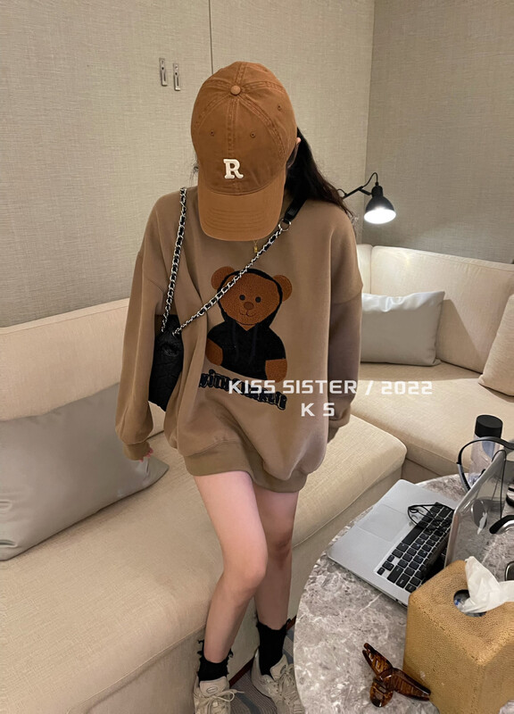 【KISS SISTER】Korean version loose bear skin-friendly fleece comfortable sweater 22A9860# CQW