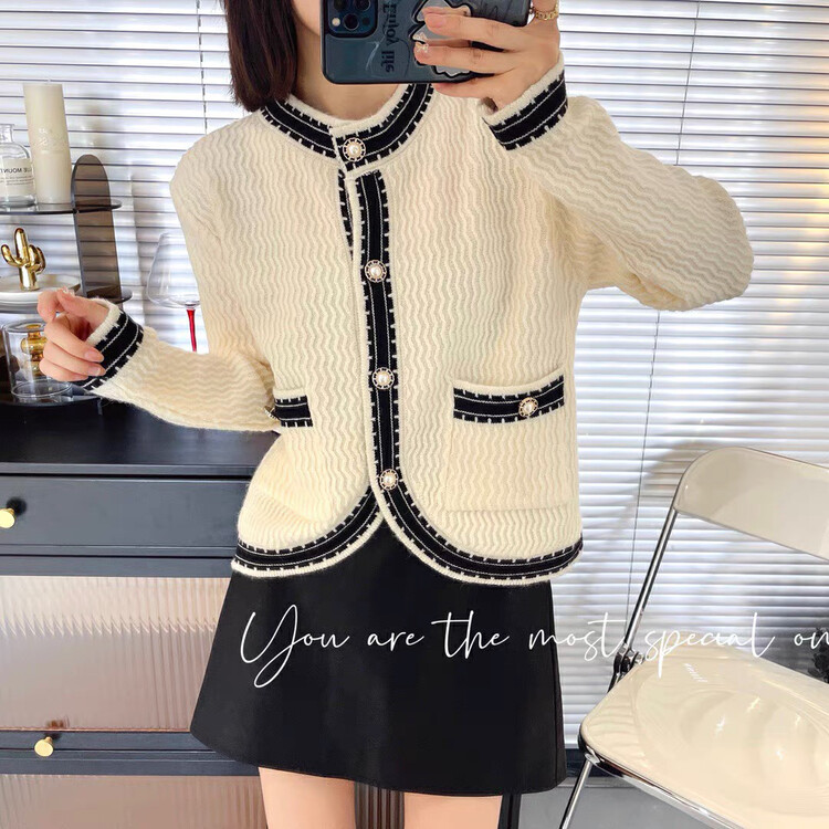 【Blue Show】Xiaoxiangfeng stitching contrast color edge loose knitted cardigan 7615# LSW