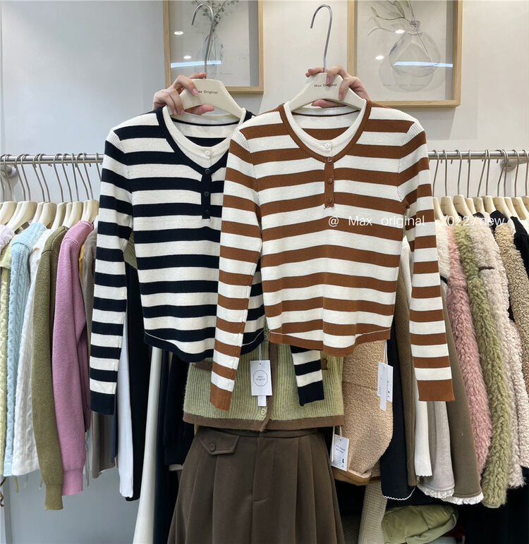 【MAX ORIGINAL】Round Neck Striped Slim Knit Sweater 99000# HBX