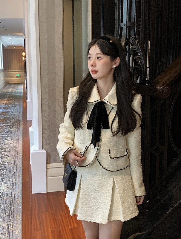 【SAVAGE】French Small Fragrance Stitching Bow Tie Contrast Color Short Jacket + A-Line Pleated Skirt Set (with Tie) S1350# WPL