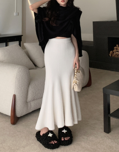 Real Price High Waist Knitted Sexy Fishtail Skirt Mid-Length Pack Hip Skirt