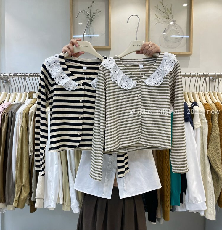 New in winter! [MAX ORIGINAL] niche V-neck striped contrasting color shirt 98923# HBX