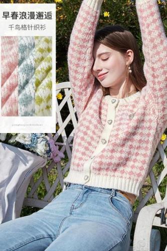 2022 spring new round neck short small cardigan houndstooth plaid love sweater knitted sweater coat women's fragrance style