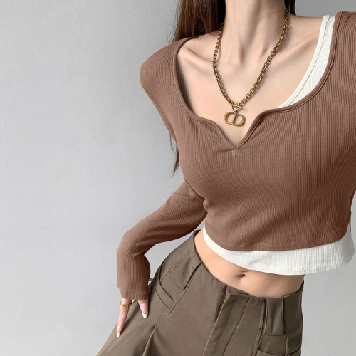 Design sense hot girl fake two-piece color-blocking small V-neck long-sleeved slim and slim cropped navel top