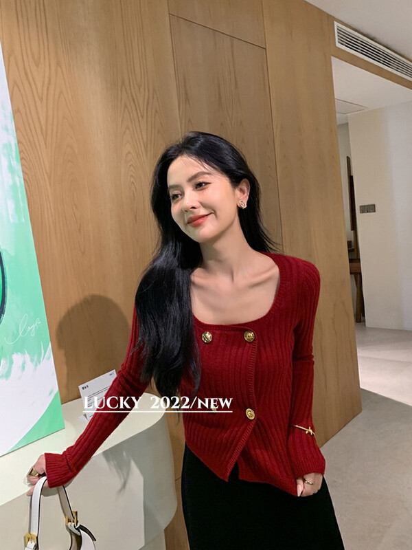 【LUCKY】French all-match pit stripe double-breasted short knitted sweater 9672# ZXX