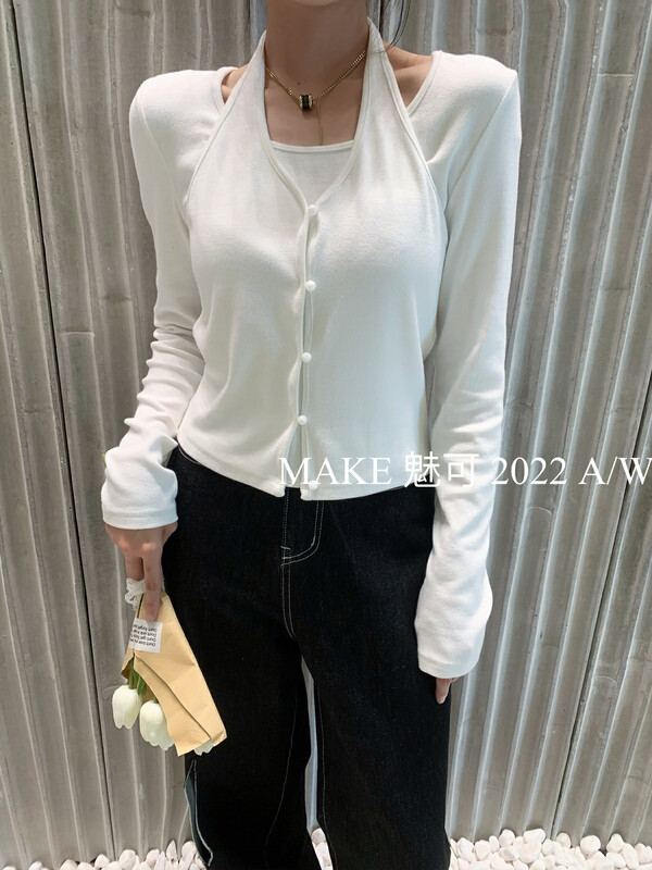 Original price 66.55! New in autumn! [MAKE Charm] temperament women's hanging neck double-layer nine-button fake two-piece small shirt 50146# OZQ
