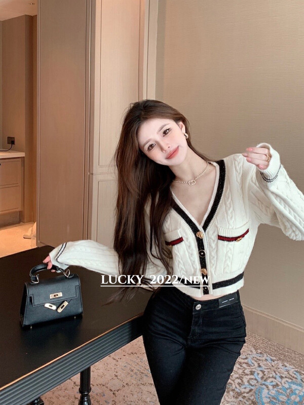 【LUCKY】Vintage contrast color V-neck twist shirt 9644# ZXX