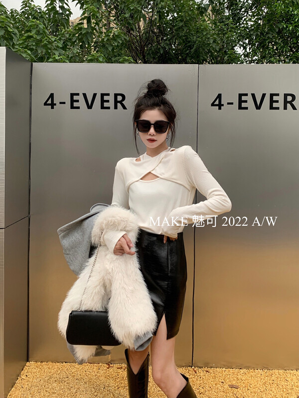 [MAKE Charm] Temperament woman's front cross hollow out careful machine suede shirt 8995# OZQ