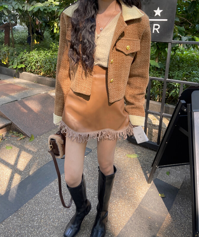 [Timely rain] Korean style ins retro design tassel washed pu leather skirt 10589# WPL