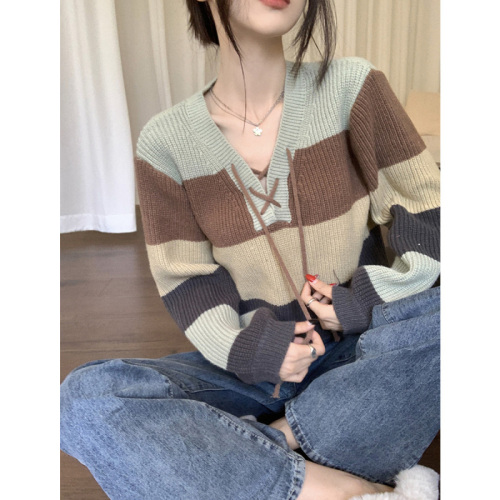 Striped contrast color lace-up knitted sweater women's autumn and winter 2022 new design V-neck loose short long-sleeved top