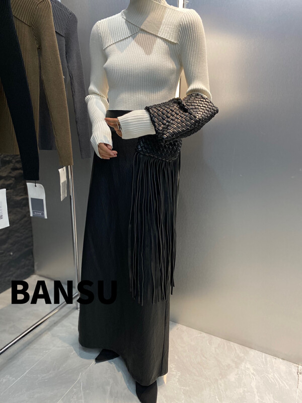 [Semi-Plain] Stand-up Collar Cross Slim Knit Sweater L1125# ZJY
