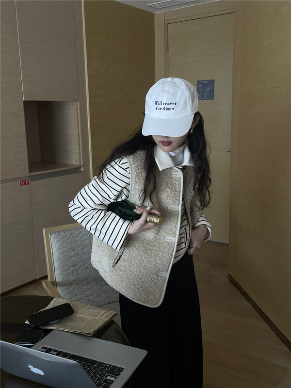【TN】All-match fashion Korean lamb wool vest 1444# CLS