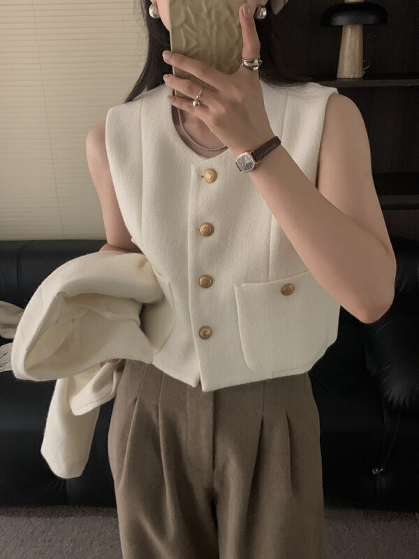 【ON LINE】Korean Standard Wool Small Fragrance Vintage Gold Buckle Vest 6235-1