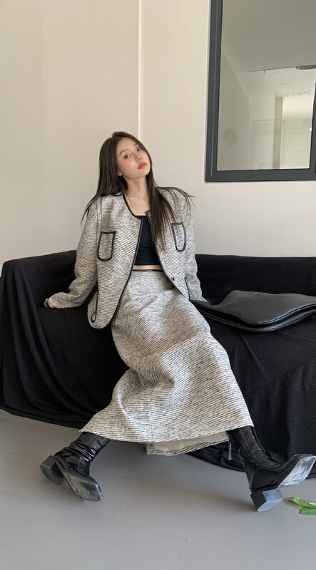 [Timely rain] Korean style ins loose and thin small fragrance style all-match long-sleeved cardigan jacket + high waist and thin A-line skirt suit A1370-# WPL