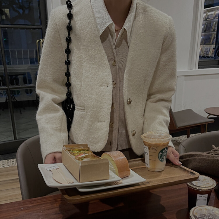 [ON LINE] Korean standard wool temperament Korean version v-neck two-button short jacket with 40 wool 7236