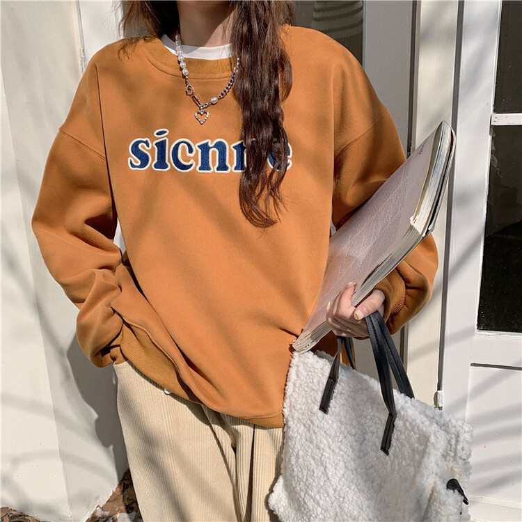 [Timely rain] Korean style ins loose design embroidered letter pullover sweater 57598# WPL