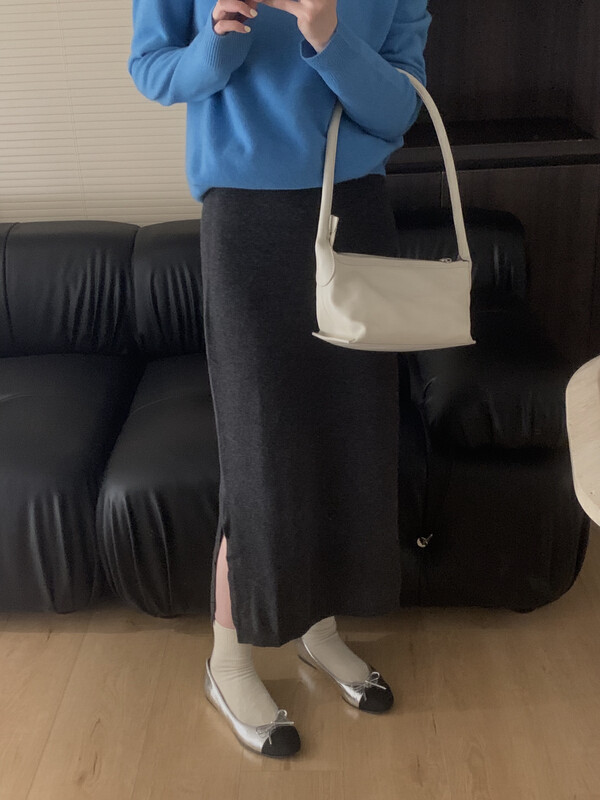 【ON LINE】100% wool warm, versatile and comfortable high-waisted straight slit skirt (including 100 wool) PA590# JHY