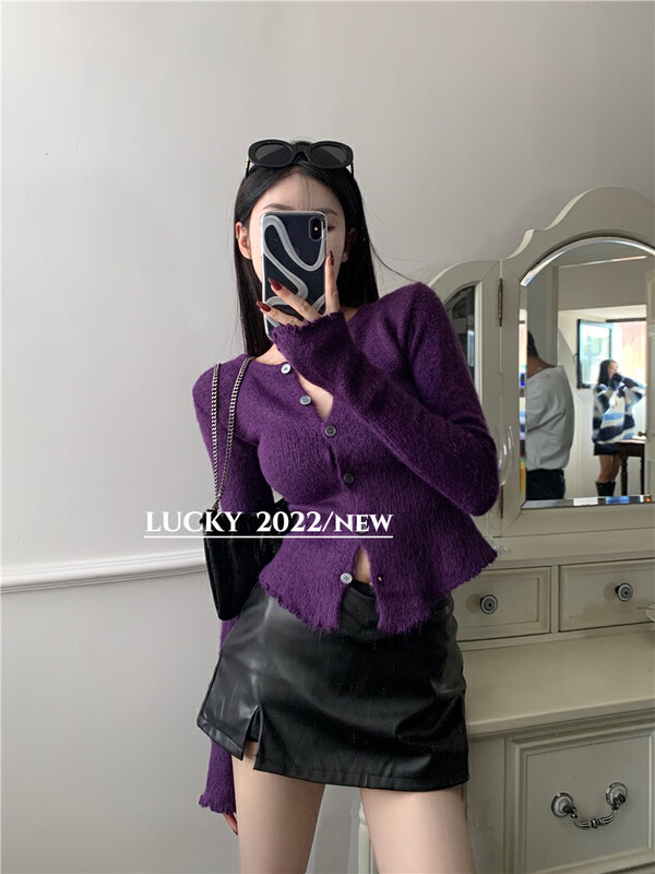 【LUCKY】 Korean style round neck buttoned Western style all-match knitted sweater 9709# ZXX
