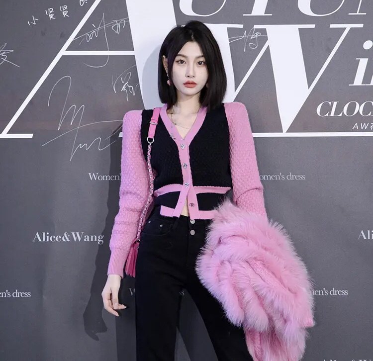 [Ouzhengsha] Contrast color stitching V-neck breasted puff sleeves short knitted cardigan 19536# JJ