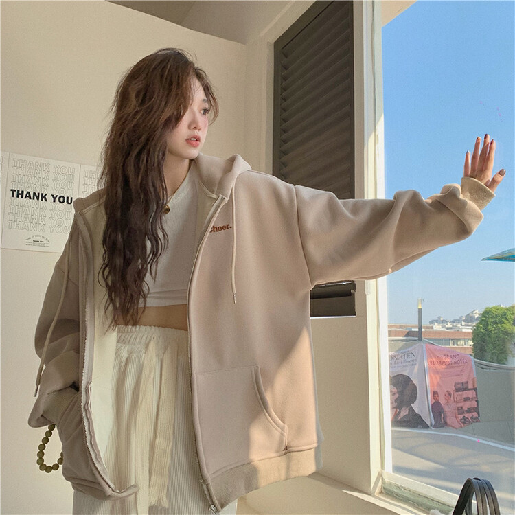 [Timely rain] Korean style ins lazy loose embroidered letter hooded plus silver fox velvet sweater Z1988# WPL