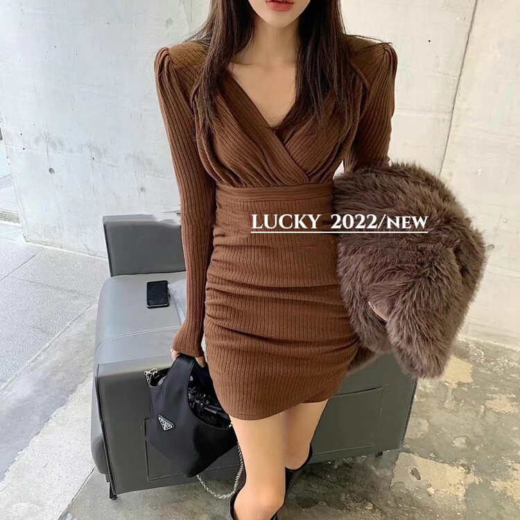 【LUCKY】Design V-neck slim fit pleated dress (sell dress only) 9674# ZXX