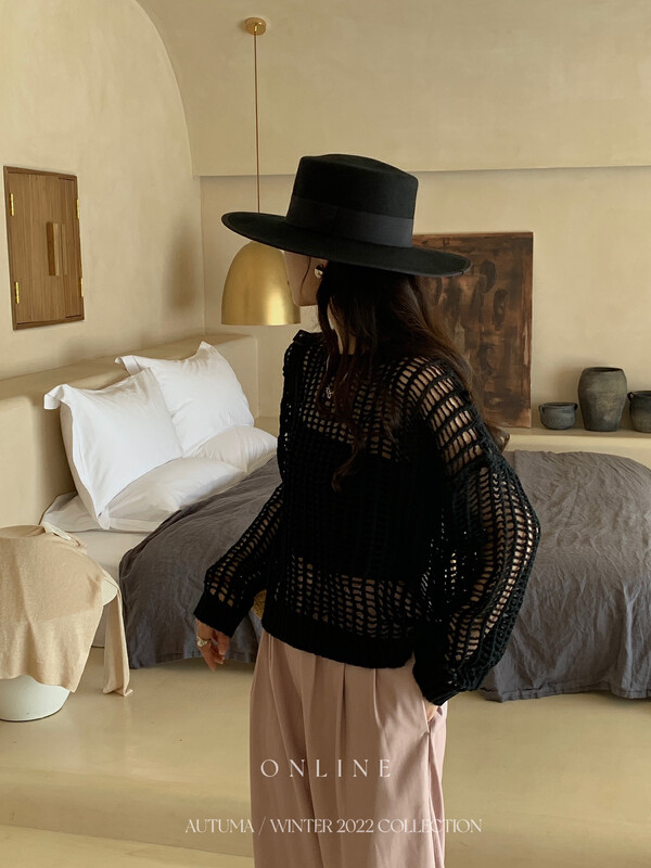【ON LINE】Casual simple round neck hollow mesh pullover knitted sweater 2320