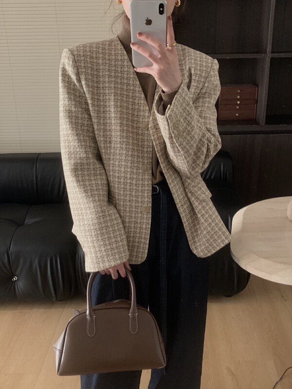 [ON LINE] French retro plaid contrast color v-neck temperament Xiaoxiang wool coat (including 50 wool) 7273# JHY