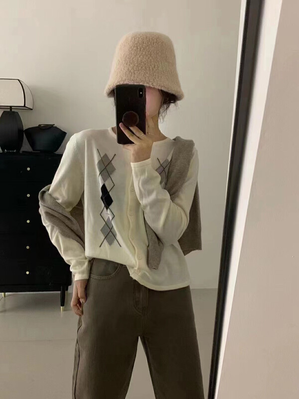[LOVELY/SHMILY] Korean round neck rhombus knitted top knitted sweater M0777-1
