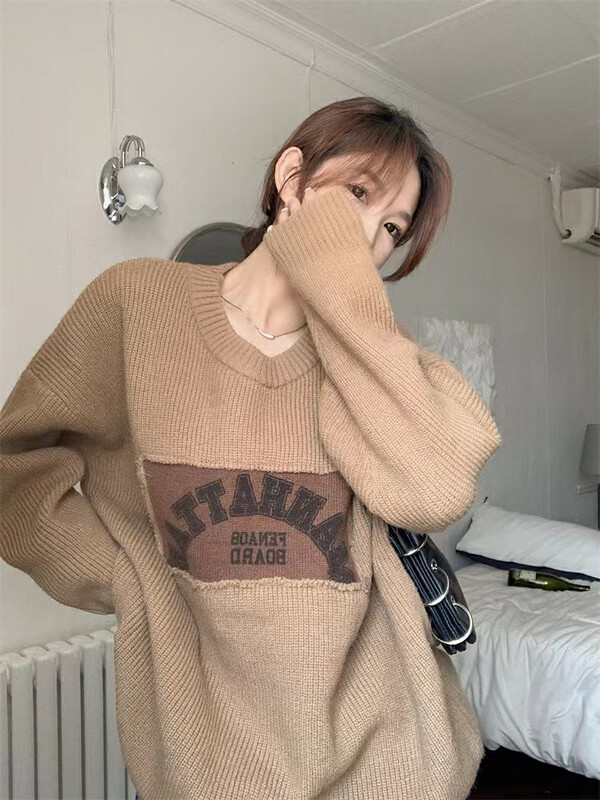 [Fan Fan] Design sense of niche stitching letter sweater 10102# CL