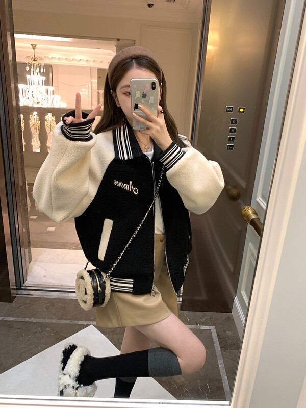【L.L STUDIO】Baseball imitation lamb wool short coat 78380# PCZ