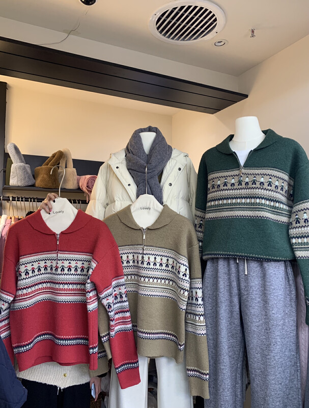 【LOVELY/SHMILY】Korean stitching retro design sweater sweater M0933