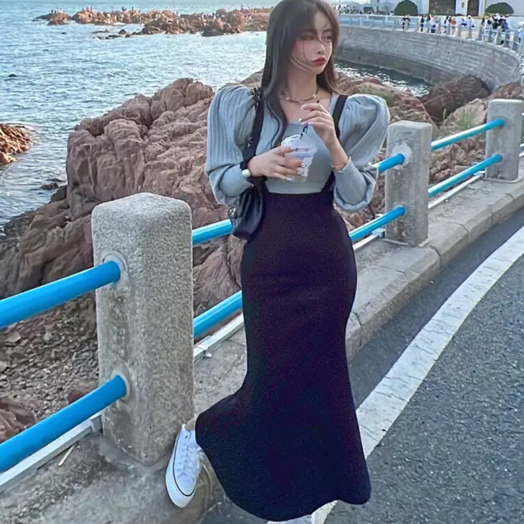 【L.L STUDIO】Puff sleeve slim knitted top + fishtail suspender skirt suit 78363# PCZ