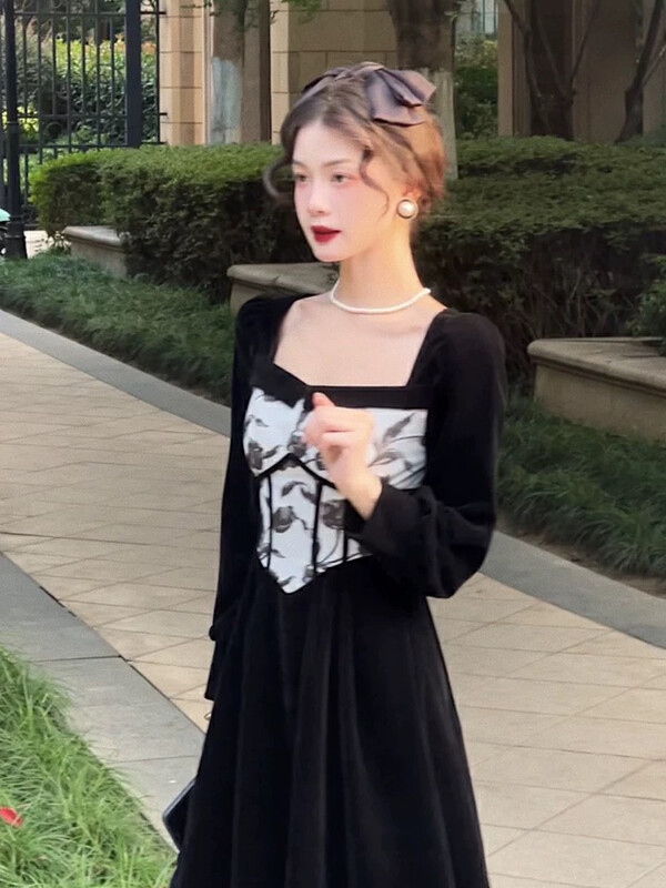 【L.L STUDIO】French Square Neck Small Feminine Dress 78258# PCZ