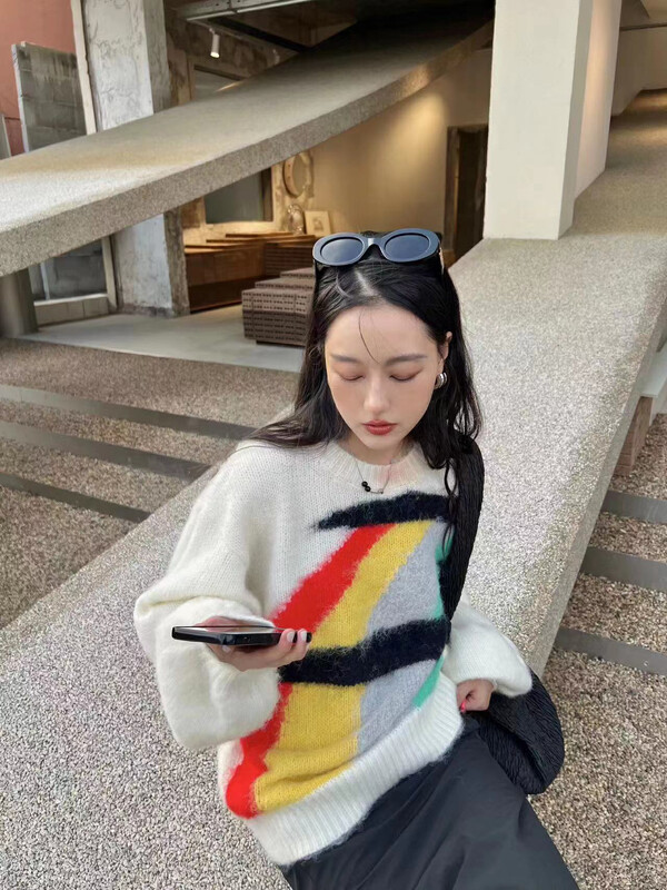 【DS】Korean version of rainbow contrast color lazy style loose warm sweater M-6471D# JHY