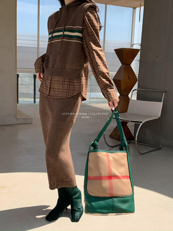 【NEIHE】Casual vest hooded top and knitted skirt suit 88178# JHY