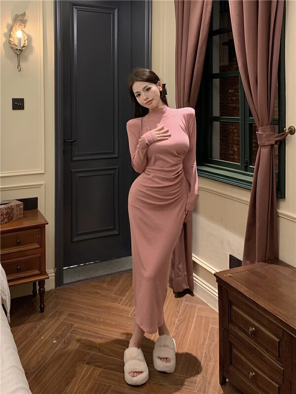 【L.L STUDIO】Half turtleneck brushed thickened hip and waist dress 78472# PCZ