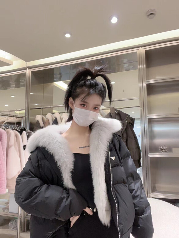 【DS】Korean Style Fashion Loose Warm Down Jacket (with Removable Real Fox Fur Collar) (90% White Duck Down) 99346D# JHY